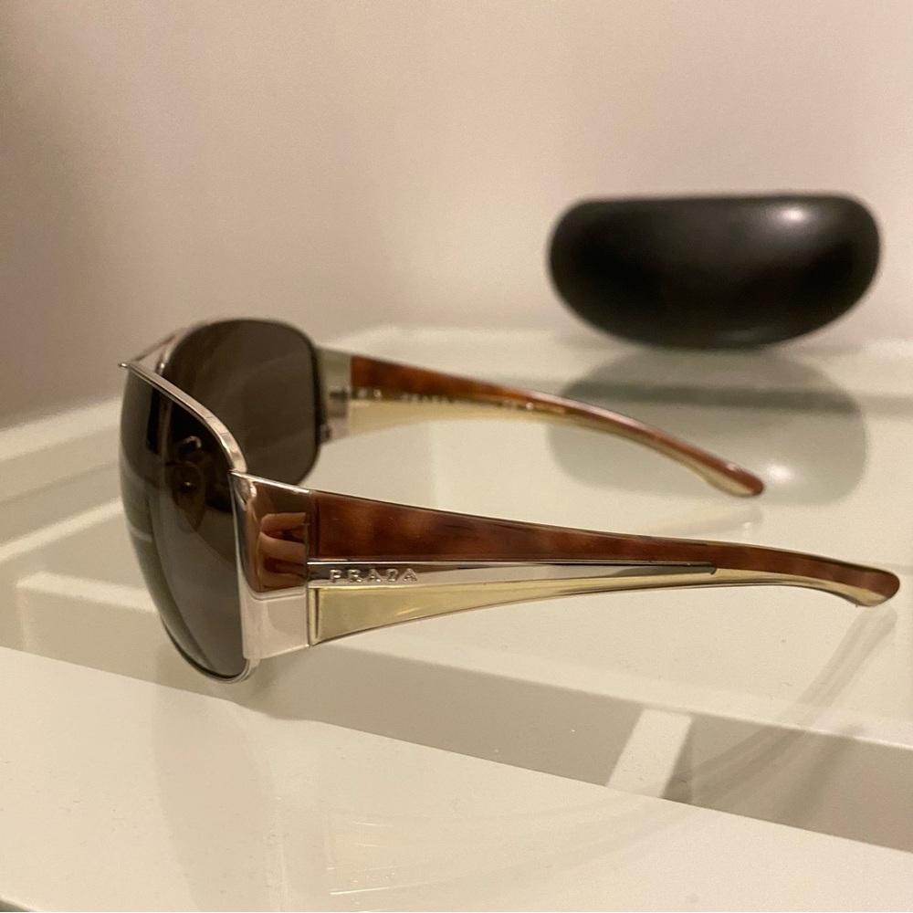 Prada Sunglasses - SOLD - Picture 5 of 11